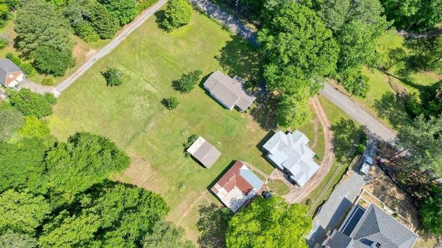 110 Barnesdale Terrace, Woodstock, GA 30188