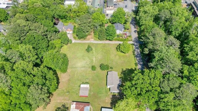 110 Barnesdale Terrace, Woodstock, GA 30188