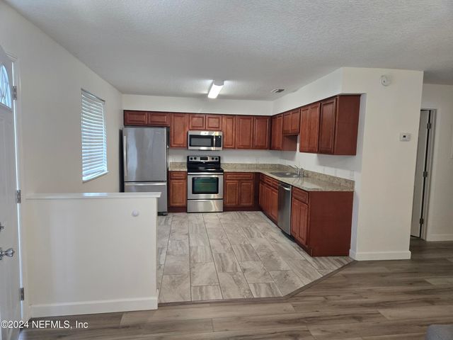 1055 STOCKS Street, Atlantic Beach, FL 32233