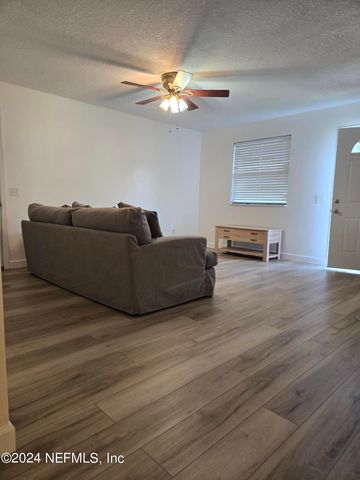 1055 STOCKS Street, Atlantic Beach, FL 32233