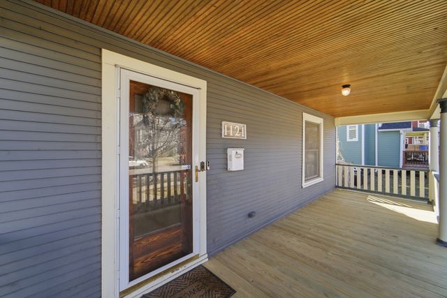 1121 26th Street, Des Moines, IA 50311