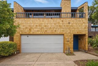 12 Sereno Cir, Oakland, CA 94619