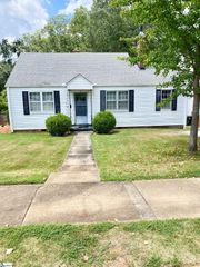 18 Amherst Avenue, Greenville, SC 29605