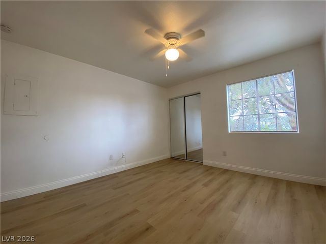 5174 South Jones Boulevard 207, Las Vegas, NV 89118