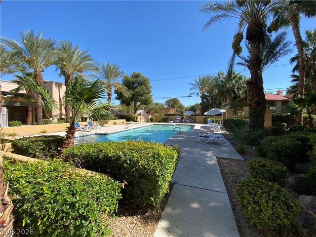 5174 South Jones Boulevard 207, Las Vegas, NV 89118