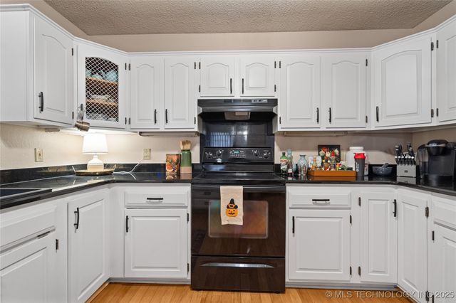 36 Overland Street, Ardmore, OK 73401