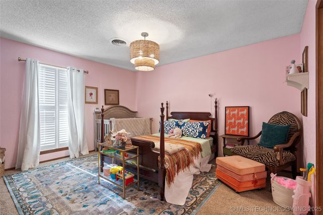 36 Overland Street, Ardmore, OK 73401