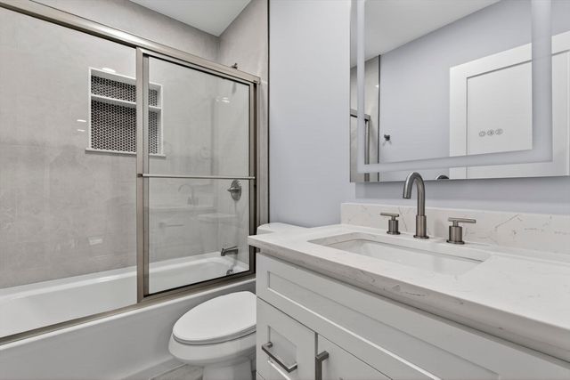 72 Westboro Rd, Grafton, MA 01536