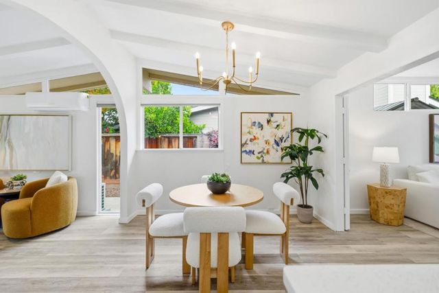 18825 Pendergast Avenue, Cupertino, CA 95014