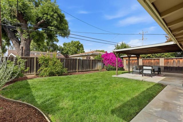 18825 Pendergast Avenue, Cupertino, CA 95014