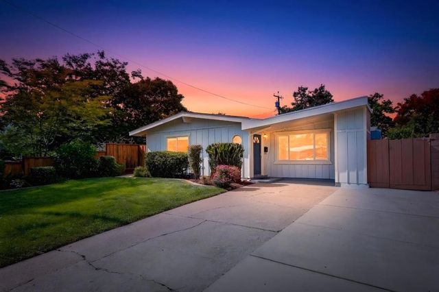 18825 Pendergast Avenue, Cupertino, CA 95014