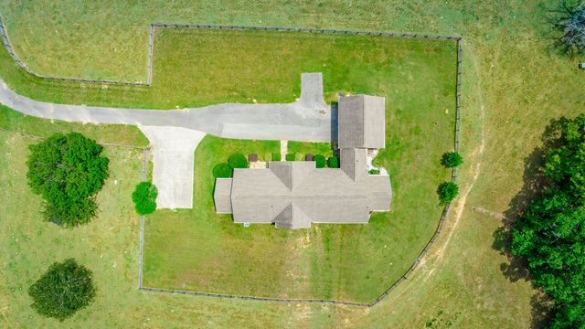 7015 B And K Ranch Road, Georgetown, TN 37336