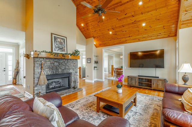 7015 B And K Ranch Road, Georgetown, TN 37336
