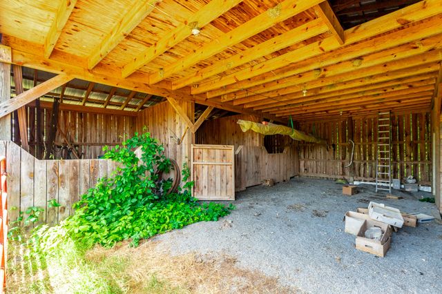 7015 B And K Ranch Road, Georgetown, TN 37336