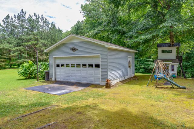 111 Cascade Spring Rd, Hohenwald, TN 38462