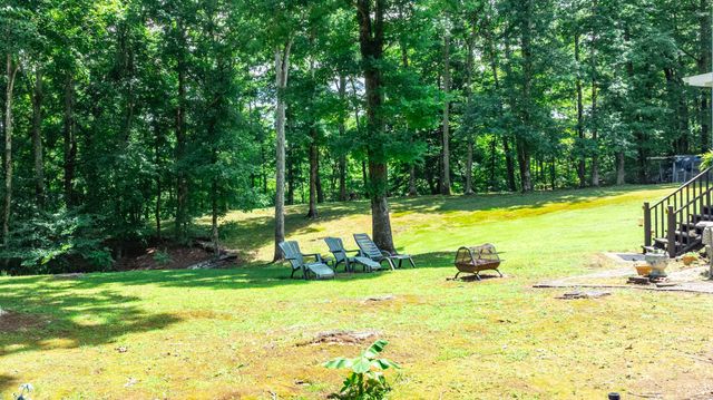 111 Cascade Spring Rd, Hohenwald, TN 38462