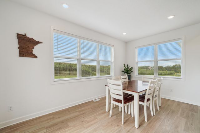 17904 Hinckley Avenue, Lakeville, MN 55044