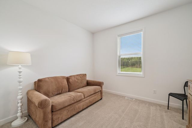 17904 Hinckley Avenue, Lakeville, MN 55044