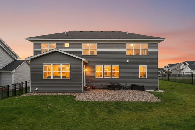 17904 Hinckley Avenue, Lakeville, MN 55044