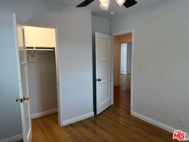 4123 W Toluca Lake Avenue, Burbank, CA 91505
