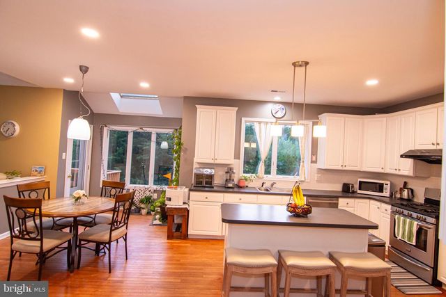1410 MERLIN CIR, Audubon, PA 19403