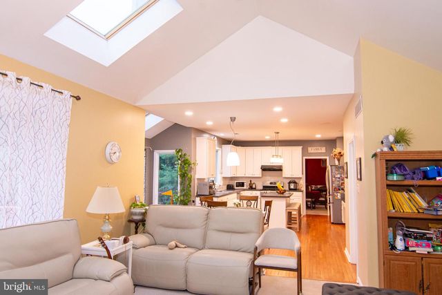 1410 MERLIN CIR, Audubon, PA 19403