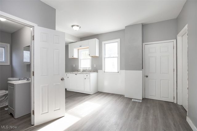 7805 Elton Avenue, Cleveland, OH 44102