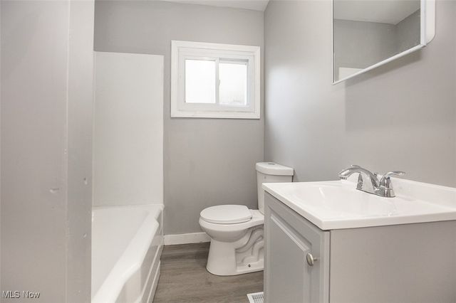 7805 Elton Avenue, Cleveland, OH 44102