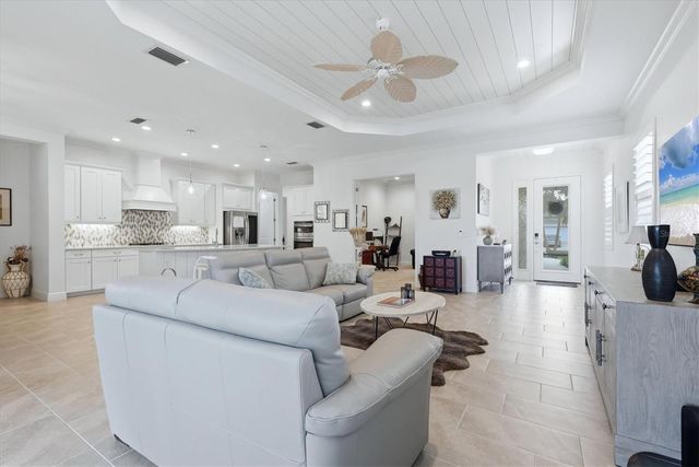 4209 MIDNIGHT BLUE RUN, Bradenton, FL 34211