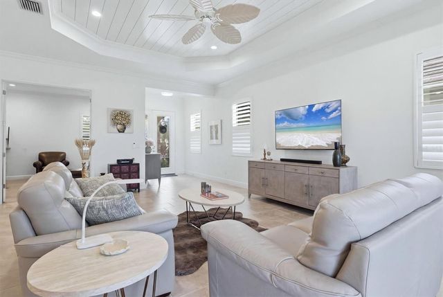 4209 MIDNIGHT BLUE RUN, Bradenton, FL 34211