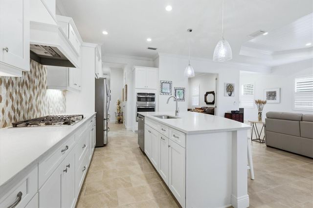 4209 MIDNIGHT BLUE RUN, Bradenton, FL 34211