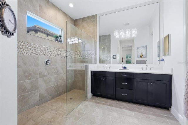 4209 MIDNIGHT BLUE RUN, Bradenton, FL 34211