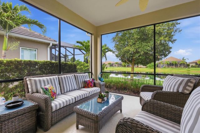 4209 MIDNIGHT BLUE RUN, Bradenton, FL 34211