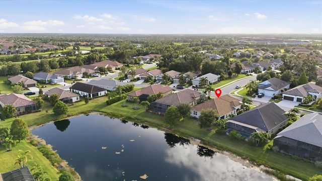 4209 MIDNIGHT BLUE RUN, Bradenton, FL 34211