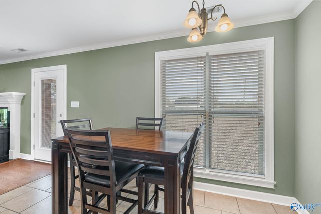 1304 Gypsy Trail SW, Hartselle, AL 35640