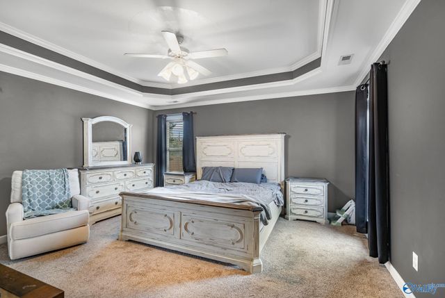 1304 Gypsy Trail SW, Hartselle, AL 35640