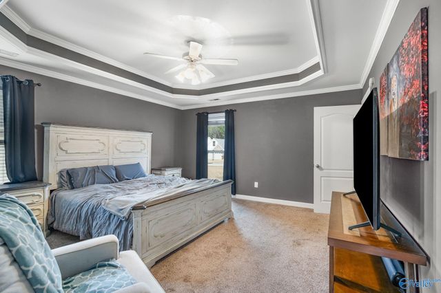 1304 Gypsy Trail SW, Hartselle, AL 35640