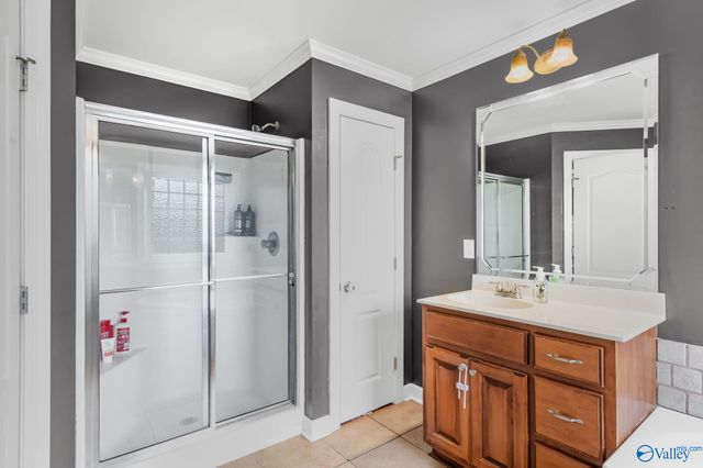 1304 Gypsy Trail SW, Hartselle, AL 35640