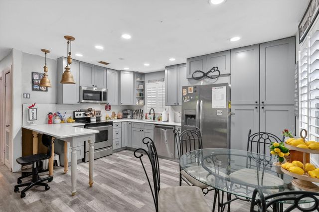 5210 Palm Drive, Fort Pierce, FL 34982