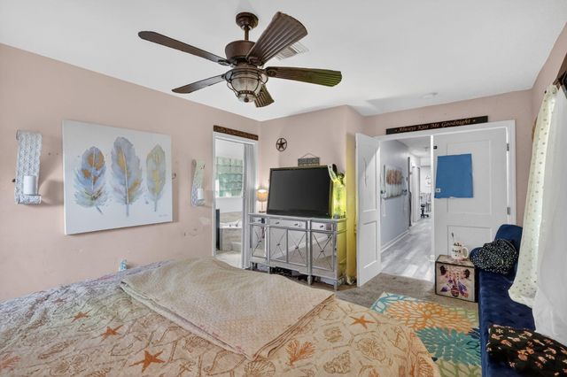 5210 Palm Drive, Fort Pierce, FL 34982