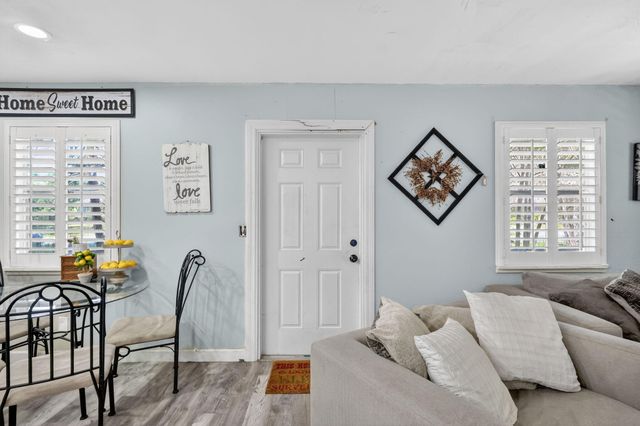 5210 Palm Drive, Fort Pierce, FL 34982