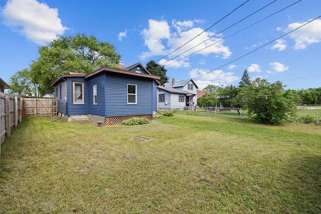 522 Caledonia STREET, La Crosse, WI 54601