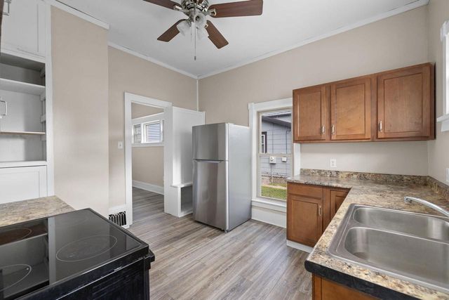 522 Caledonia STREET, La Crosse, WI 54601