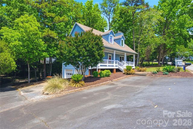 3066 Point Clear Drive, Fort Mill, SC 29708