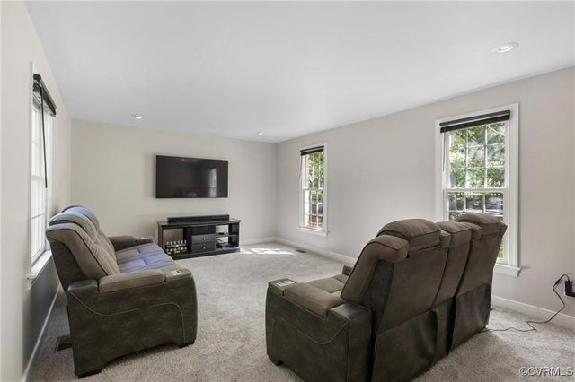 13951 Whitechapel Rd, Midlothian, VA 23113