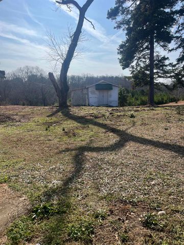 513 Peach Orchard Road, Union, SC 29379