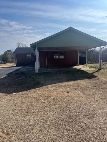 513 Peach Orchard Road, Union, SC 29379