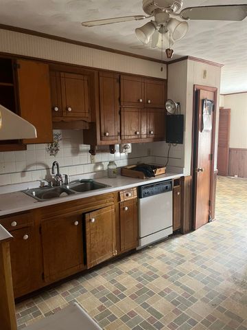513 Peach Orchard Road, Union, SC 29379