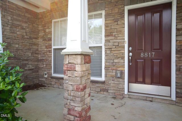 8817 Orchard Grove Way, Raleigh, NC 27612