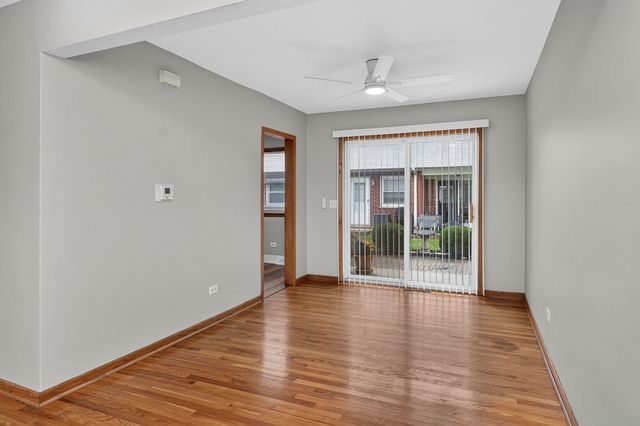 517 Barnsdale Road A, La Grange Park, IL 60526